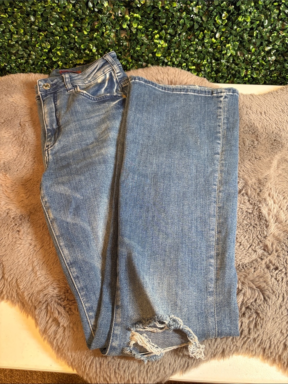 Pilcro Flare Distressed Jeans in Light Blue Denim Size 26